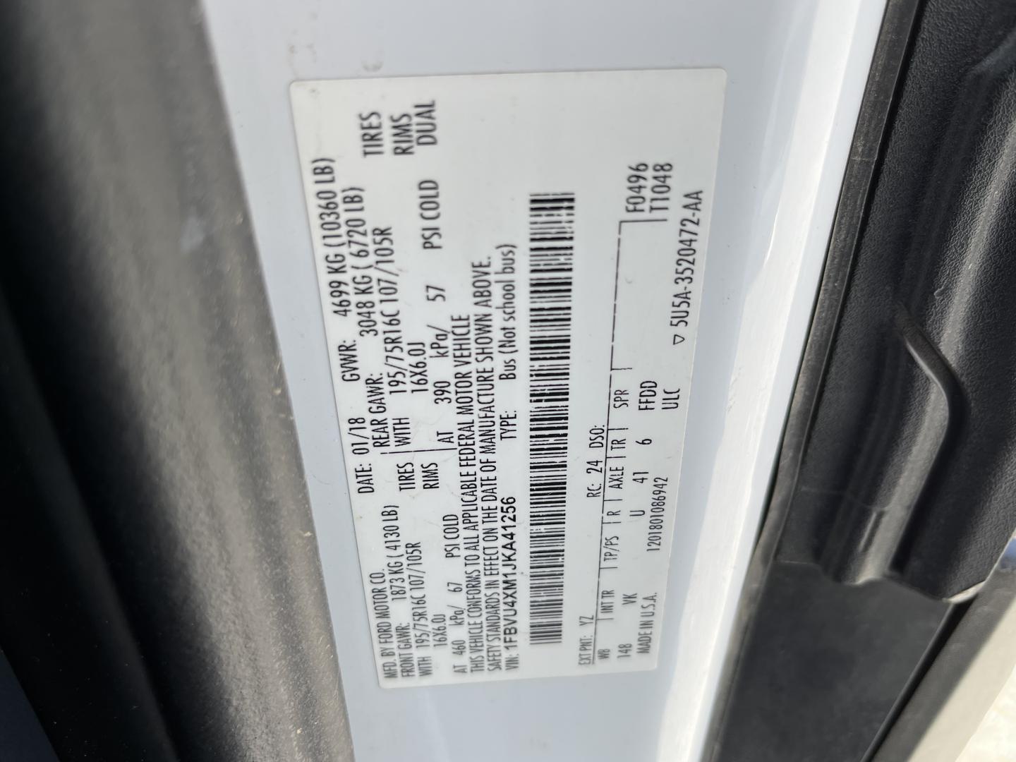 ./imagenes/INVOICE/2019/16421/CAMIONETA FORD T-350 (14).JPG